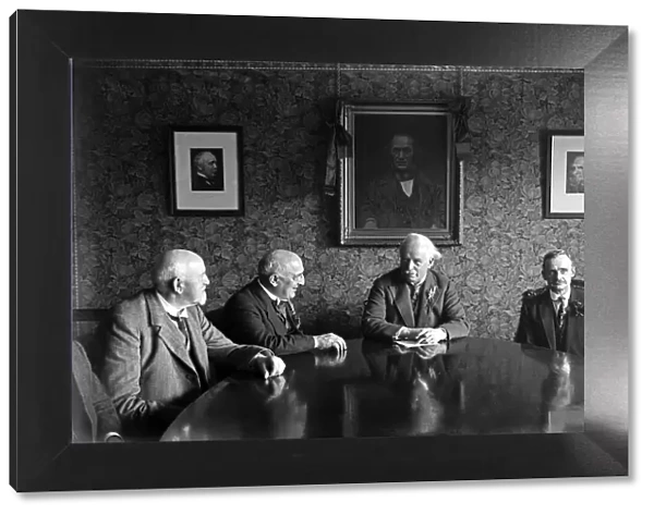 David Lloyd George MP Liberal leader with some of his MP s. Circa 1925