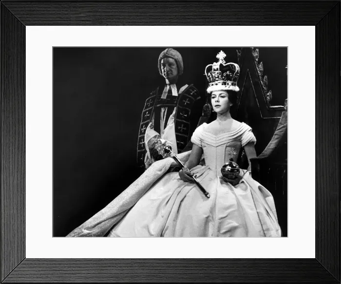 Framed Print : Dorothy Tutin actress March 1965 as Queen Victoria in Bristol Old Vic presentation of