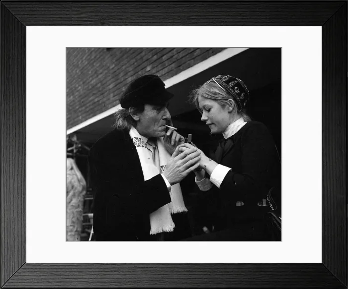 Framed Print : Actress Helen Mirren January 1969 And Eric Porter leaves with the Royal Shakespeare Framed Print : Actress Helen Mirren January 1969 And Eric Porter leaves with the Royal Shakespeare