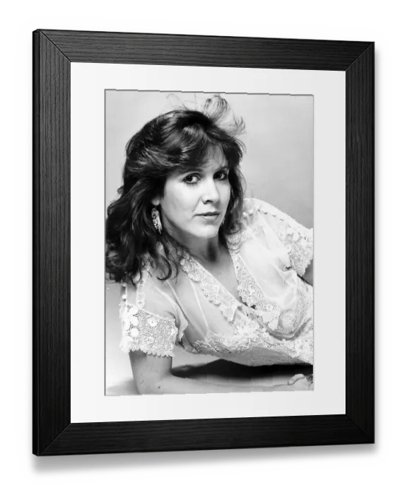 Framed Print : Carrie Fisher photographed in the Studio of Mirror Group Newspapers Holborn By Dorean