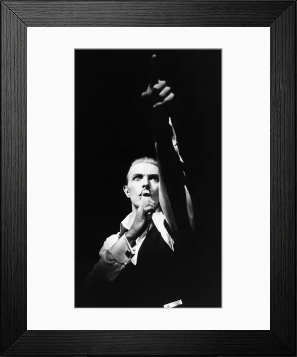 Framed Print : David Bowie pop singer on stage 1976 Framed Print : David Bowie pop singer on stage 1976