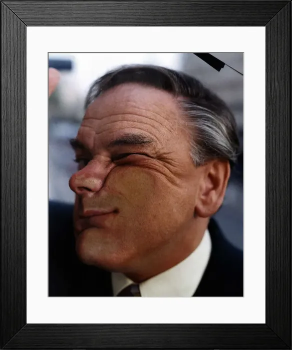 Framed Print : Bob Monkhouse Comedian and TV Presenter Framed Print : Bob Monkhouse Comedian and TV Presenter