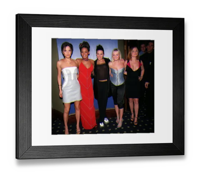 Framed Print : The Spice Girls arriving at the Cafe De Paris April 1998 for their after show party