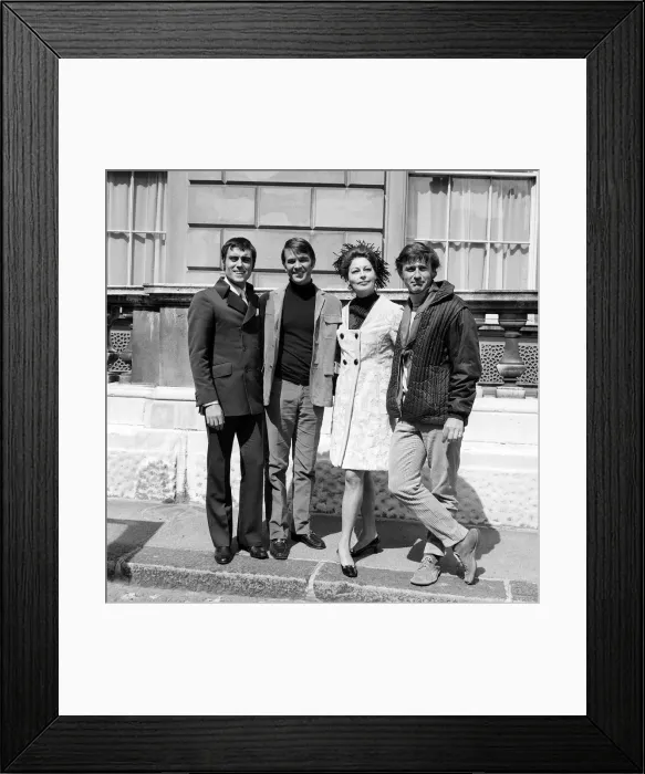 Framed Print : Ava Gardner August 1969 With Ian McShane Alan Ladd Framed Print : Ava Gardner August 1969 With Ian McShane Alan Ladd