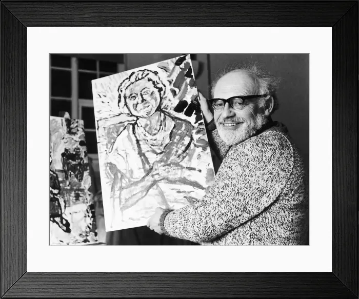 Framed Print : John Bratby Artist with one of his four paintings of the Queen Mother. 1978 Framed Print : John Bratby Artist with one of his four paintings of the Queen Mother. 1978