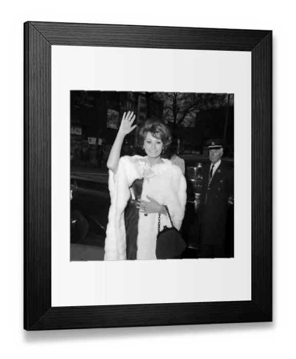 Framed Print : Sophia Loren May 1966 at Charity film show of Doctor Zhivago Framed Print : Sophia Loren May 1966 at Charity film show of Doctor Zhivago