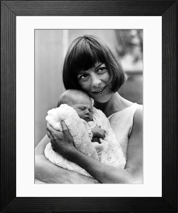 Framed Print : Dorothy Tutin actress Aug 1964 and her baby daughter Amanda