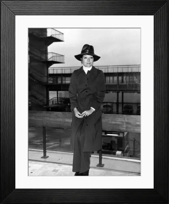 Framed Print : Actress Diana Rigg 1969 Framed Print : Actress Diana Rigg 1969