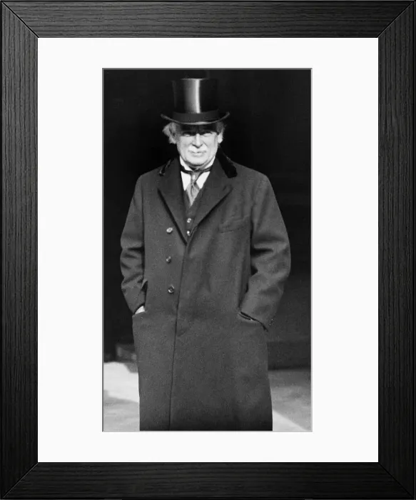 Framed Print : David Lloyd George British Prime Minister circa 1920 Framed Print : David Lloyd George British Prime Minister circa 1920