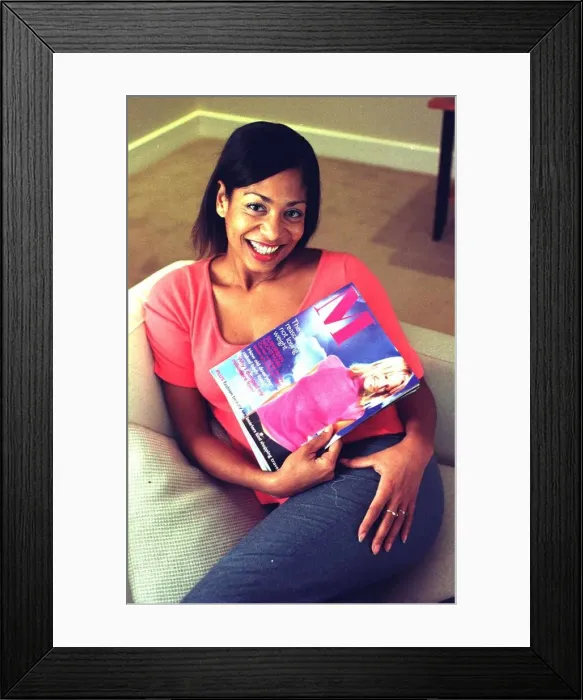 Framed Print : Lisa I Anson October 1999 TV Presenter with the new Mirror M supplement Framed Print : Lisa I Anson October 1999 TV Presenter with the new Mirror M supplement