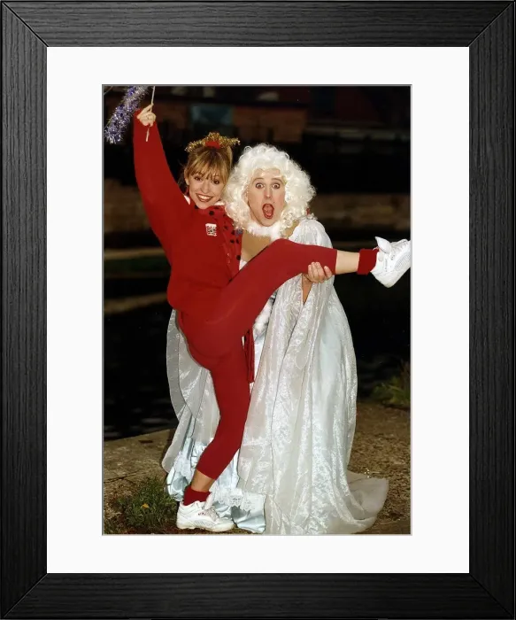 Framed Print : Michaela Strachan TV Presenter with Mike Brosnan Framed Print : Michaela Strachan TV Presenter with Mike Brosnan