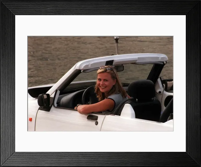 Framed Print : Philippa Forrester TV Presenter August 1999 at the London On Water Festival