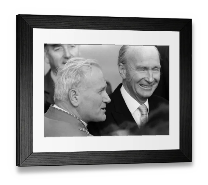 Framed Print : Pope John Paul II on his visit to Ireland with Irish Prime Minister Patrick Hillery Framed Print : Pope John Paul II on his visit to Ireland with Irish Prime Minister Patrick Hillery