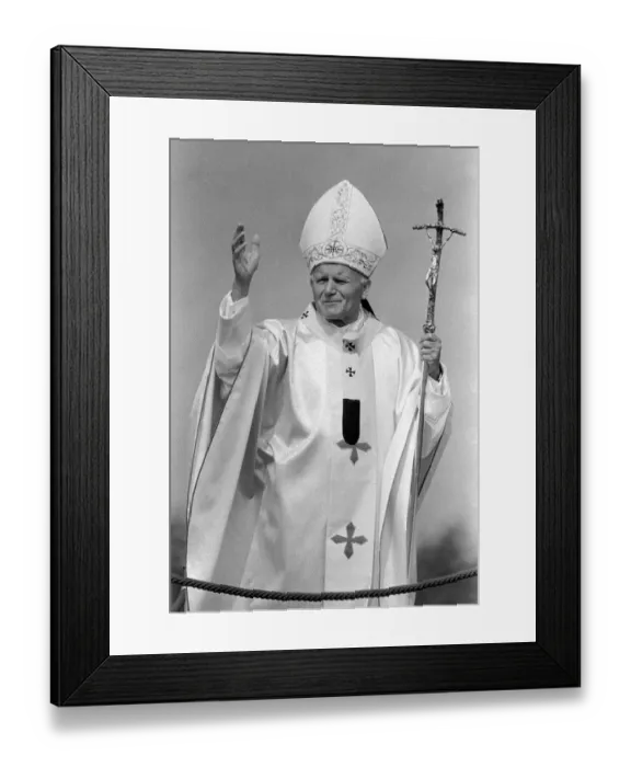 Framed Print : Pope John Paul II at Cardiff airport on his visit to Wales Framed Print : Pope John Paul II at Cardiff airport on his visit to Wales