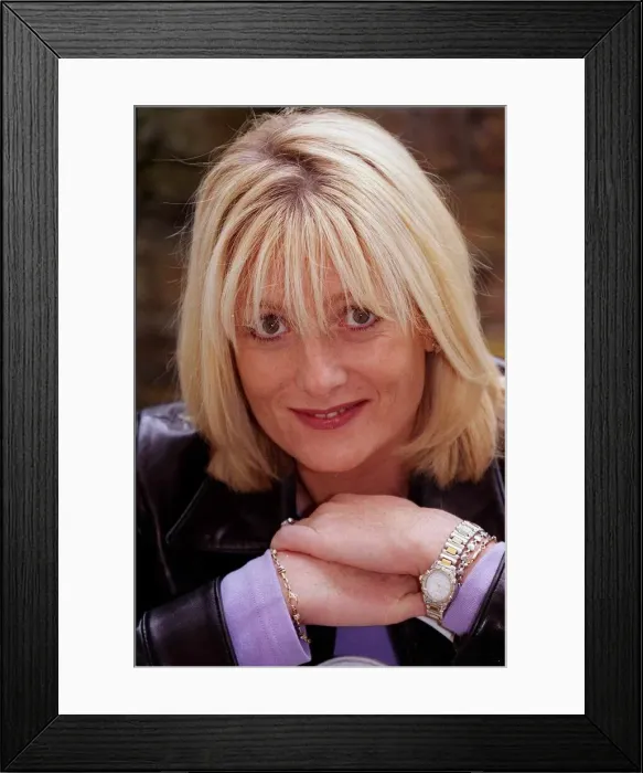 Framed Print : Gaby Roslin TV presenter in May 1999. For the Nina Myskow interview Framed Print : Gaby Roslin TV presenter in May 1999. For the Nina Myskow interview