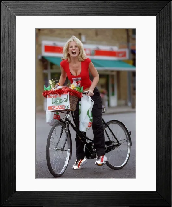 Framed Print : Ulrika Jonsson TV Presenter - December 1998 Gladiator Framed Print : Ulrika Jonsson TV Presenter - December 1998 Gladiator