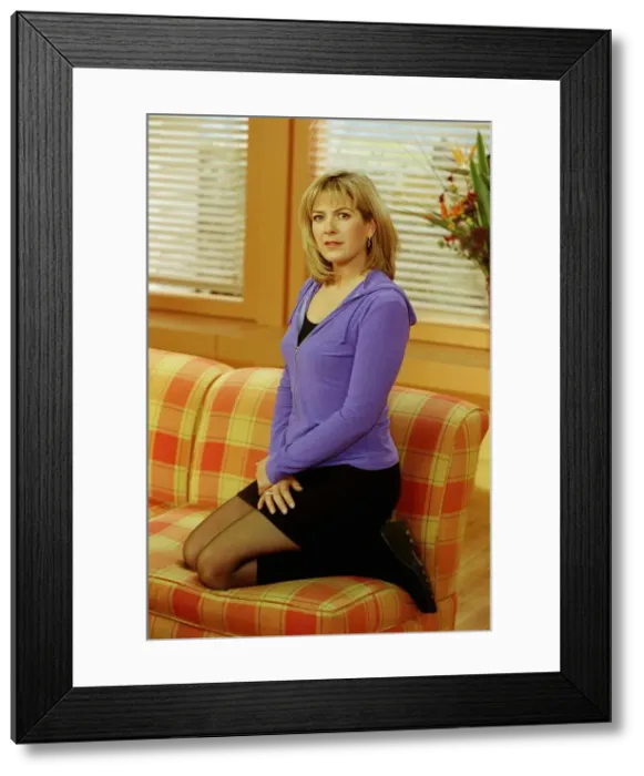 Framed Print : Penny Smith - Breakfast TV Presenter - January 1999 On the set of GMTV Framed Print : Penny Smith - Breakfast TV Presenter - January 1999 On the set of GMTV