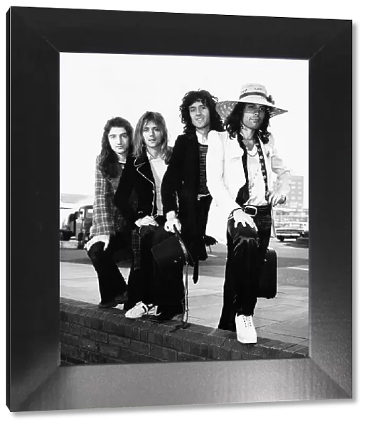 Queen Rock Pop Group - left to right John Deacon Roger Taylor Brian May & Freddie