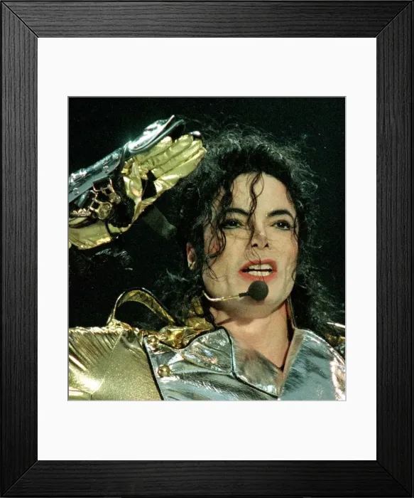Framed Print : Michael Jackson singer July 1997 in concert at the Don Valley Stadium in Sheffield Framed Print : Michael Jackson singer July 1997 in concert at the Don Valley Stadium in Sheffield