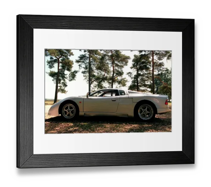 Framed Print : MARTIN JONES, WITH HIS CAR THE SPECTRE GT2 AND GIRLFRIEND SARAH MCCRAE FORMER MISS