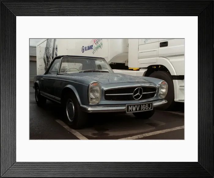 Framed Print : David Coulthard Formula 1July 98 Formula 1 racing car driver Framed Print : David Coulthard Formula 1July 98 Formula 1 racing car driver