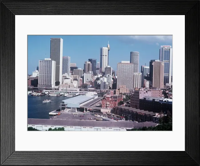 Framed Print : Skyline in central Sydney, New South Wales, Australia Framed Print : Skyline in central Sydney, New South Wales, Australia
