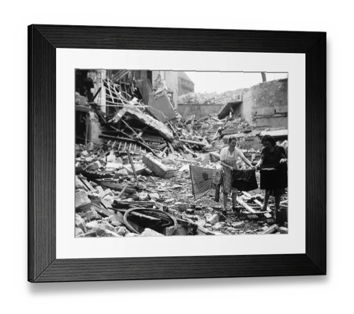Framed Print : WW2 Washing day in Caen France 1944
