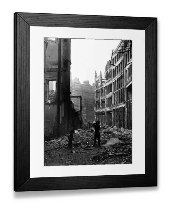 Framed Print : WW2 scene in the City of London Framed Print : WW2 scene in the City of London