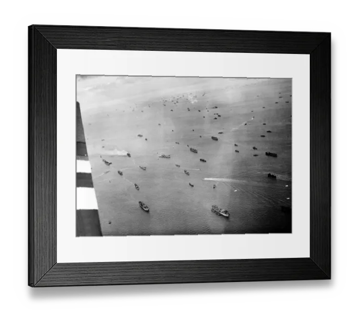 Framed Print : Allied shipping waits off the coast of Normandy France during WW2 1944 6th June 1944 Framed Print : Allied shipping waits off the coast of Normandy France during WW2 1944 6th June 1944