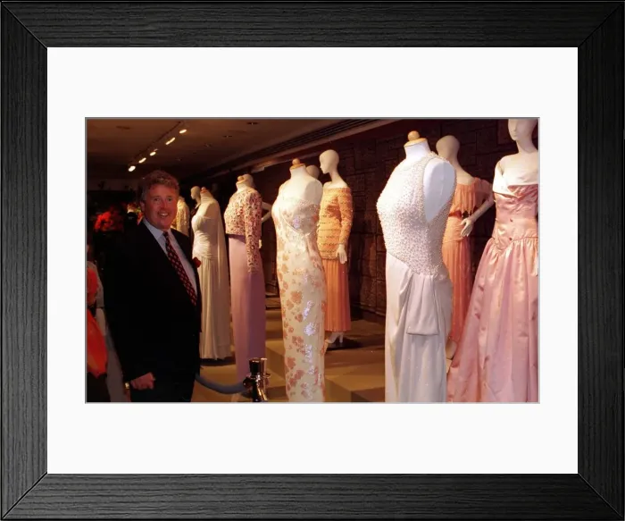 Framed Print : James Whitaker Mirror writer at Christies New York June 1997 with Princess Diana Framed Print : James Whitaker Mirror writer at Christies New York June 1997 with Princess Diana