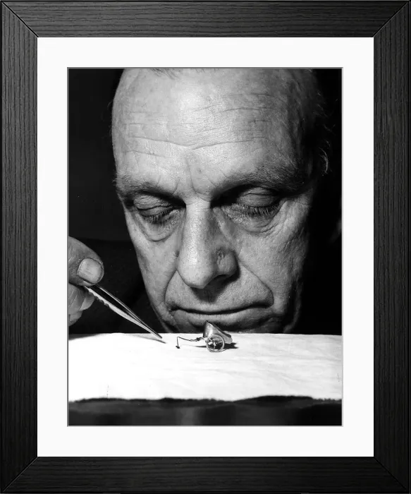 Framed Print : Professor Leonard Tomlin trains his fleas for the circus 1963 getting the insects Framed Print : Professor Leonard Tomlin trains his fleas for the circus 1963 getting the insects