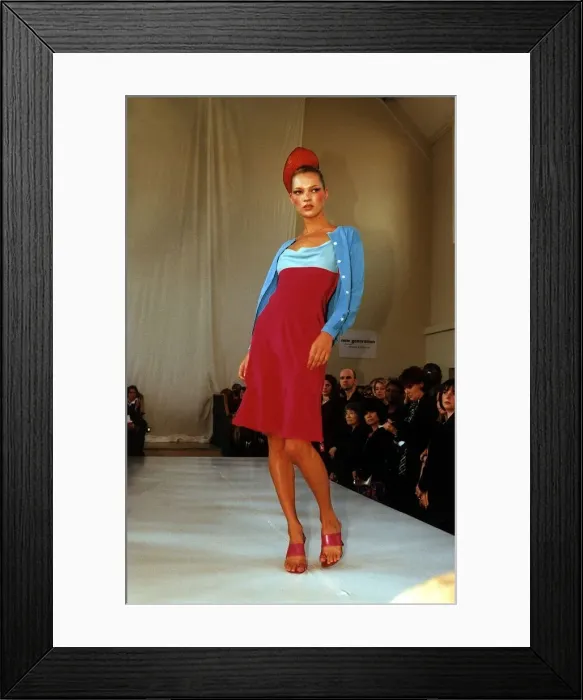 Framed Print : Kate Moss model on catwalk during London Fashion Week Framed Print : Kate Moss model on catwalk during London Fashion Week