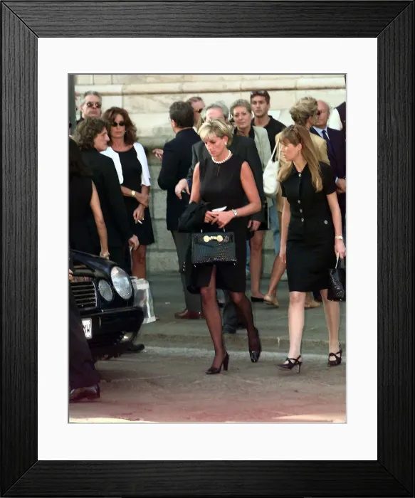 Framed Print : Princess Diana leaves a memorial service for slain Italian fashion designer Gianni Framed Print : Princess Diana leaves a memorial service for slain Italian fashion designer Gianni