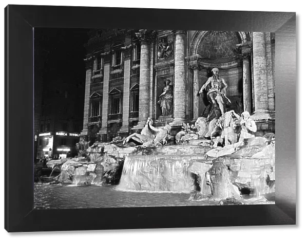 Italy Places Trevi Fountain Rome Italy June 1962