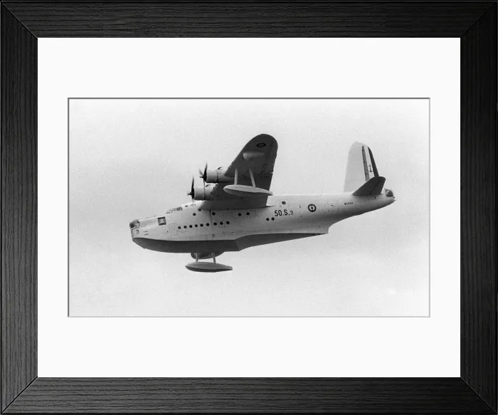 Framed Print : Aircraft Shorts Sunderland Flying Boat April 1961 on its last flight