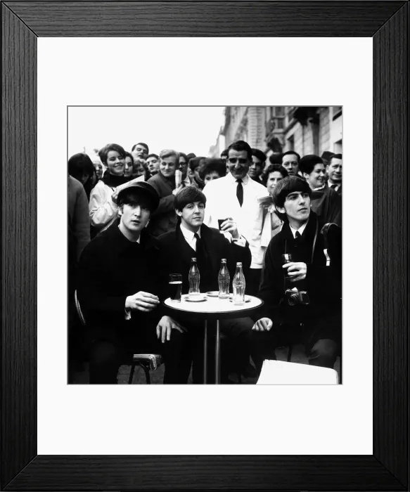 Framed Print : John Lennon, Paul MCCartney & George Harrison on the Champs Elysees before Ringo arrived