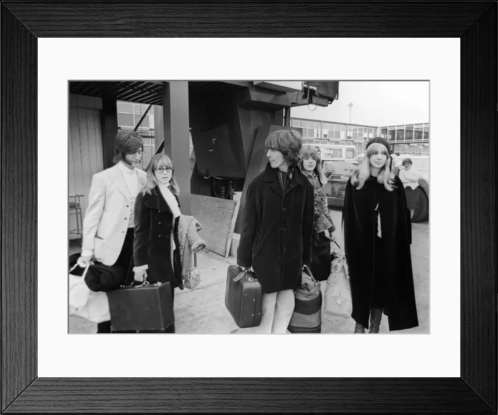 Framed Print : John Lennon with wife Cynthia and George Harrison and his wife Patti Boyd at Heathrow Framed Print : John Lennon with wife Cynthia and George Harrison and his wife Patti Boyd at Heathrow