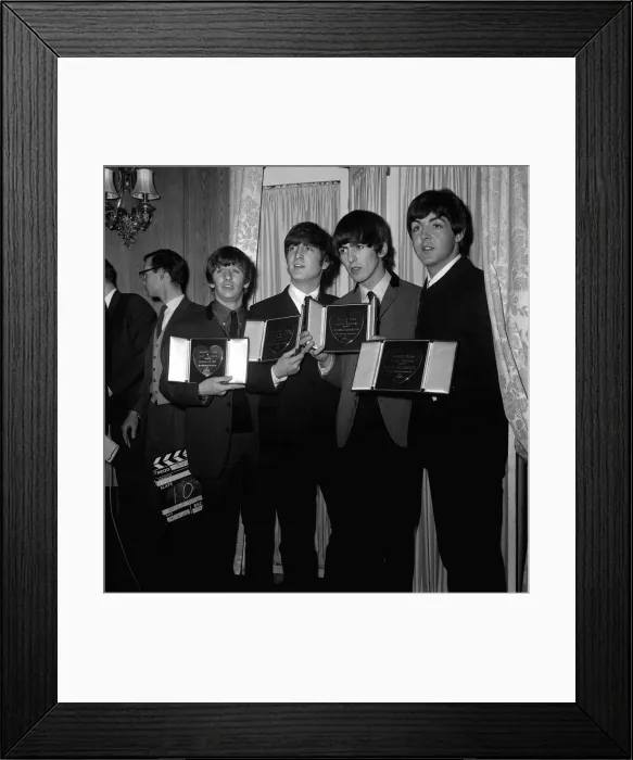 Framed Print : The Beatles L-R: Ringo Starr. John Lennon, George Harrison Framed Print : The Beatles L-R: Ringo Starr. John Lennon, George Harrison
