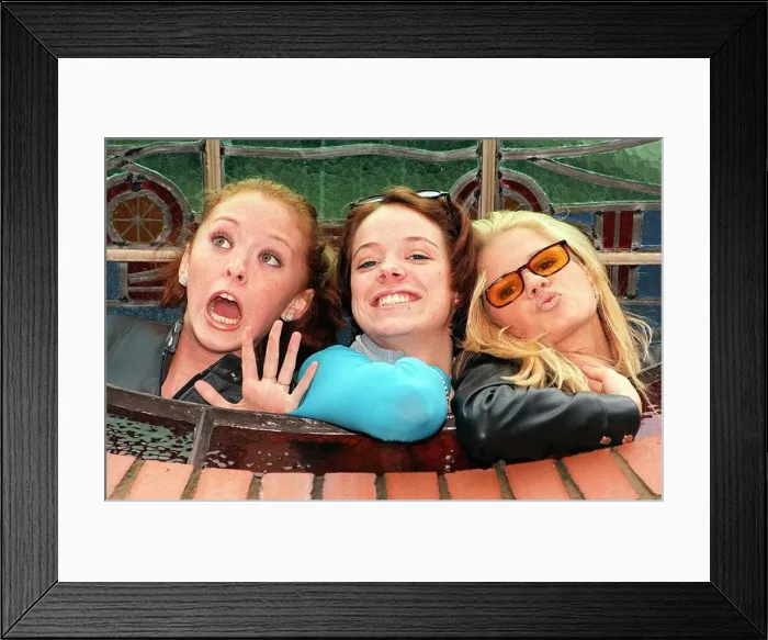 Framed Print : Atomic Kitten Music Group September 1999 l-r Natasha aged 17 - Liz aged 18 Framed Print : Atomic Kitten Music Group September 1999 l-r Natasha aged 17 - Liz aged 18