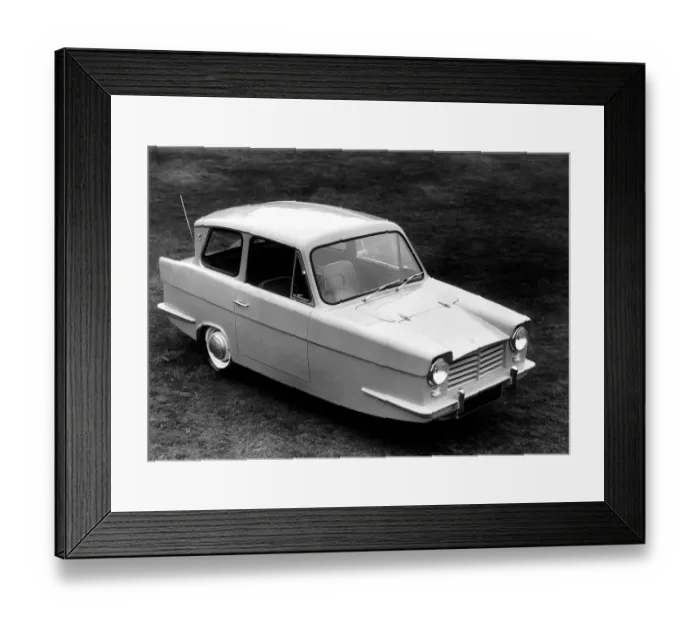 Framed Print : A 1964 Reliant Robin Regal
