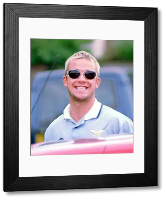 Framed Print : Robbie Williams in Knutsford July 1995 Framed Print : Robbie Williams in Knutsford July 1995