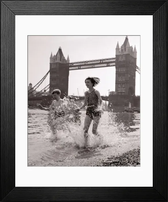 Framed Print : Children paddling on the foreshore below Tower Bridge July 1959 Framed Print : Children paddling on the foreshore below Tower Bridge July 1959