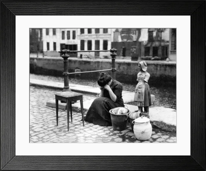 Framed Print : Antwerp Belgium 1914 - A woman weeps at the roadside beside a table some pots Framed Print : Antwerp Belgium 1914 - A woman weeps at the roadside beside a table some pots