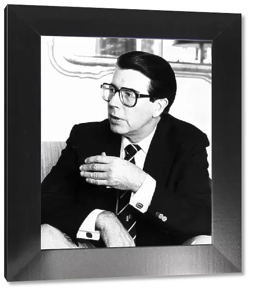 Leslie Crowther actor and TV presenter sitting down