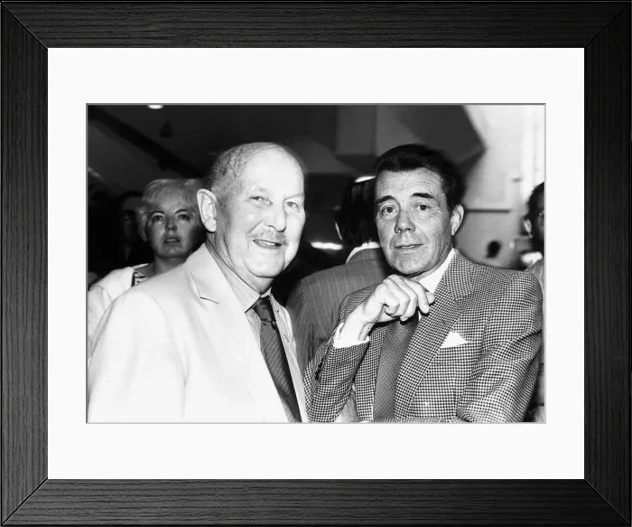 Framed Print : Dirk Bogarde actor - August 1986 Framed Print : Dirk Bogarde actor - August 1986