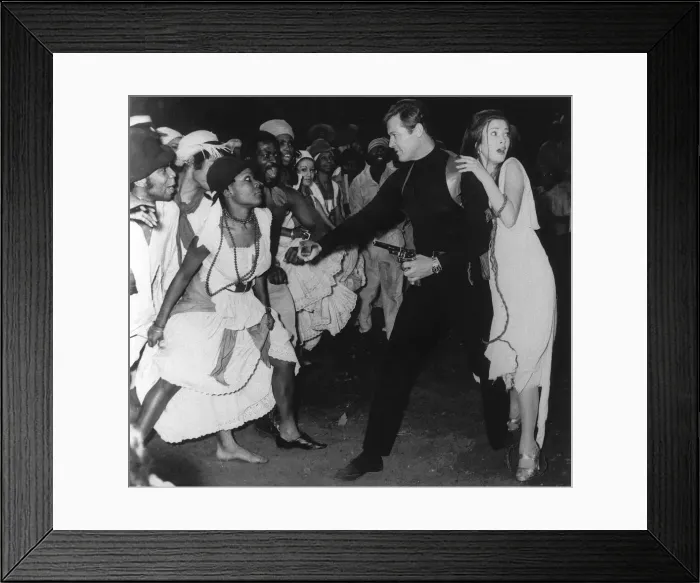 Framed Print : Roger Moore as James Bond 007 rescues Solitaire played by Jane Seymour from Voodoo Framed Print : Roger Moore as James Bond 007 rescues Solitaire played by Jane Seymour from Voodoo