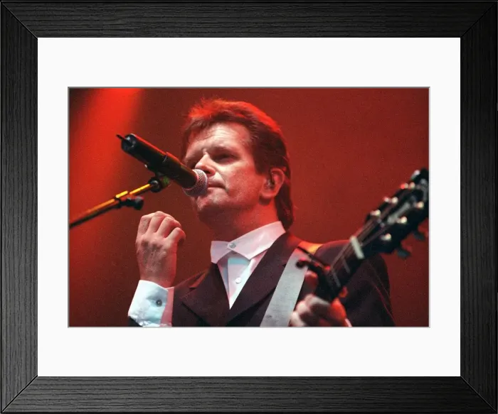 Framed Print : Donnie Munro singer at his last Runrig concert August 1997 At Stirling Castle Framed Print : Donnie Munro singer at his last Runrig concert August 1997 At Stirling Castle
