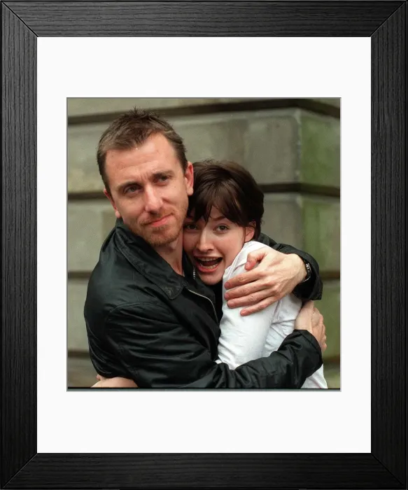 Framed Print : Tim Roth and Kelly MacDonald August 1998 at Edinburgh Film Festival