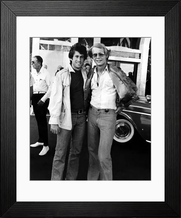 Framed Print : David Soul and Paul Michael Glaizer from the TV Programme Starsky and Hutch Framed Print : David Soul and Paul Michael Glaizer from the TV Programme Starsky and Hutch
