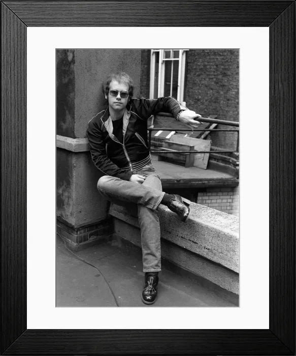 Framed Print : Sir Elton John 1972 Framed Print : Sir Elton John 1972
